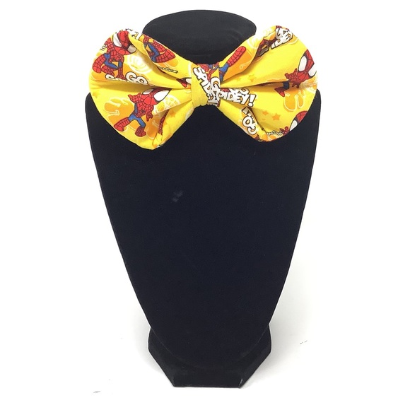 Spider Man “Go Spidey” Handcrafted Bow Tie - Comic Book Collection - Picture 3 of 6